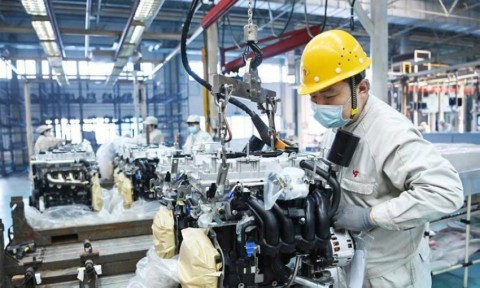 للشهر الثاني على التوالي انكماش نشاط التصنيع في الصين 